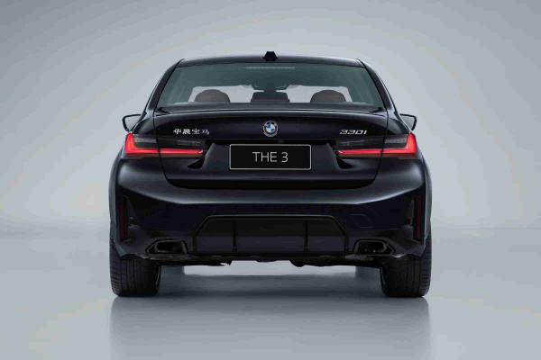 Mid-size Car BMW 3 Series 2025 330i M Sports Night Package