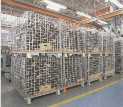 Heavy Weight Foldable Collapsible Wire Containers W47 X D39 X H35 In Zinc plate Finishes