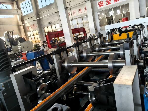 2.0-3.5mm Galvanized Steel 100-500mm Width Adjustable CZ Purlin Roll Forming Machine With Auto Stacker For  Building Structure