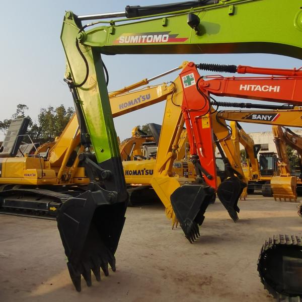 Excavateur d'occasion 2020 SUMITOMO sh120 Excavateur d'occasion Pompes hydrauliques originales