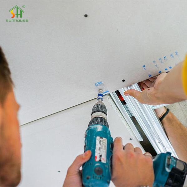 Customized Thickness Gypsum Board with Paper Finish and 5 Years Warranty for Modern Ceiling Solutions