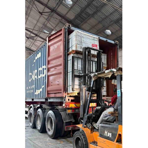 Fire Retardant WPC Door For Gym And Office Building With Customized Special Function