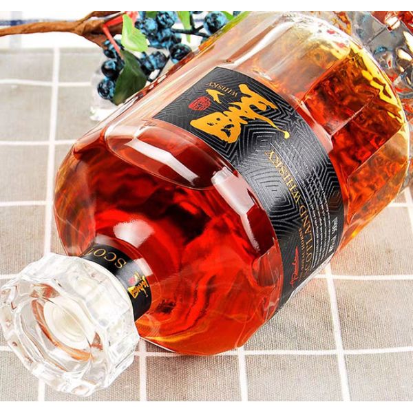 Xo Brandy Gold Foil Embossing Labels Roll Vinyl Stickers For Wine Bottles