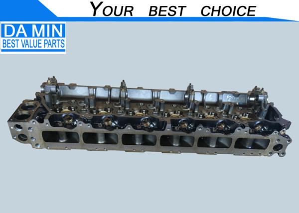 8982438230 6HK1 Cylinder Head ISUZU Genuine Parts ZX300 Excavator FVR Cargo Truck