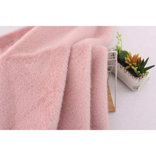 Eco-friendly 100% Polyester Fabric 20mm Plush Thick Faux Fur Lifelike Little Mink Fabric for Clothing Women's Clothing Bag Shoes