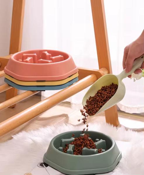 Anti Slip Slow Feeder Pet Bowls Round Anti Choke Feeding Bowl Eco Friendly