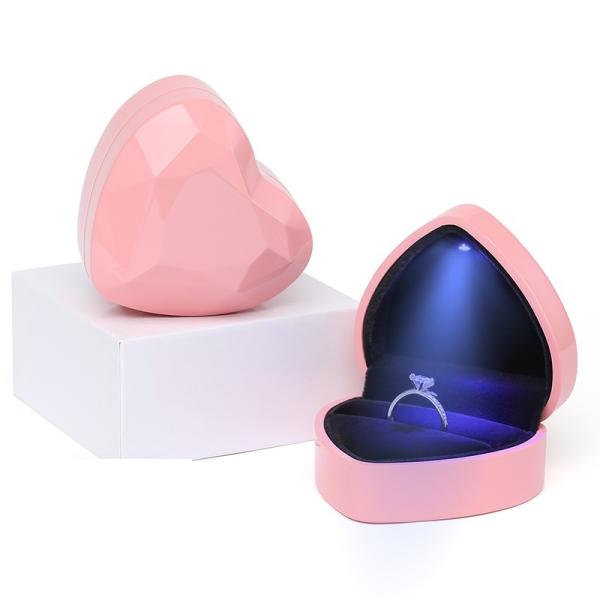 Heart-Shaped Illuminated Jewelry Boxes, Engagement Ring Boxes, Luminous Necklace Boxes, Pendant Jewelry Boxes, LED Light Ring Boxes, High-End Jewelry Boxes, Pendant Boxes, Ins Earring Gift Bo