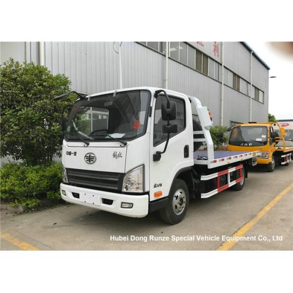 FAW 3 Ton Road Wrecker Tow Truck / Transporter Recovery Truck With Crane EURO 5