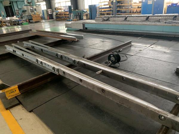 Rail en acier 12KG de lumière de Q235B 55Q