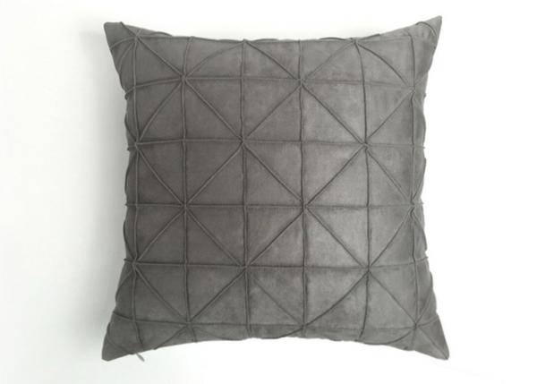 Handmade Velvet Throw Pillows , Portable Triangle Decorative Pillows For Couch
