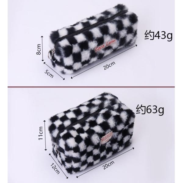 Large Capacity Gingham Makeup Pouch with Customized Color and Towel Embroidery Logo