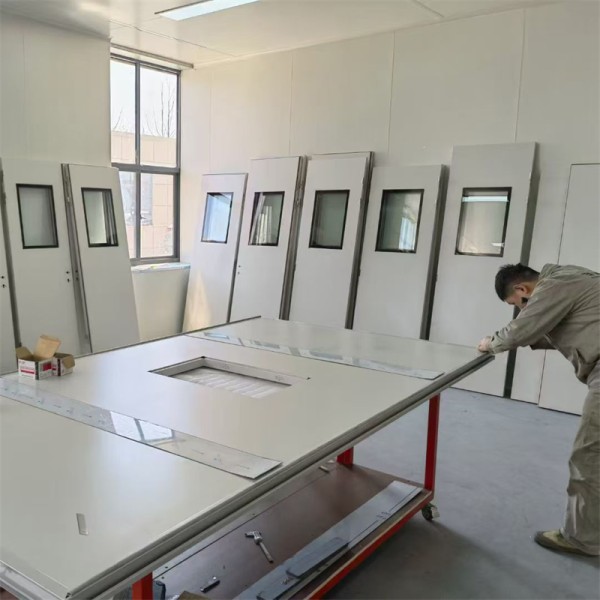 Stainless Steel Cleanroom Sliding Door With Airtight Seal For High Traffic Areas