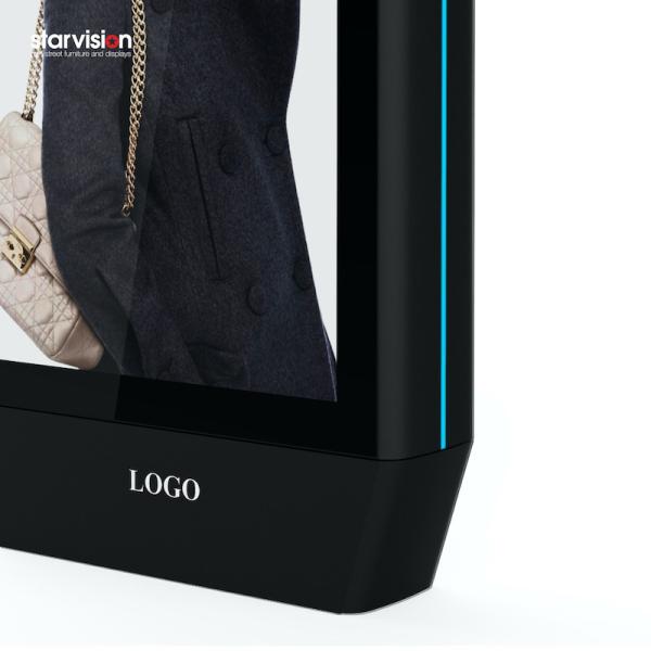 6ms Response  Freestanding Digital Display Waterproof Digital Signage 3000 Nits