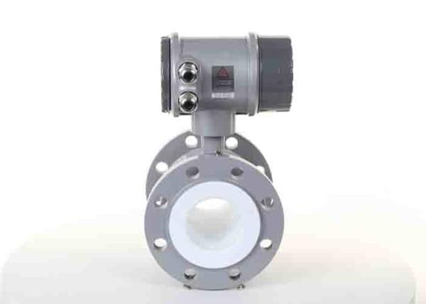 District / Sectional Electronic Water Flow Meter 16 - 40 Bar Pressure