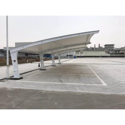 Tenda de exterior de estilo de design moderno para veículos de estacionamento Estrutura de membrana de tração