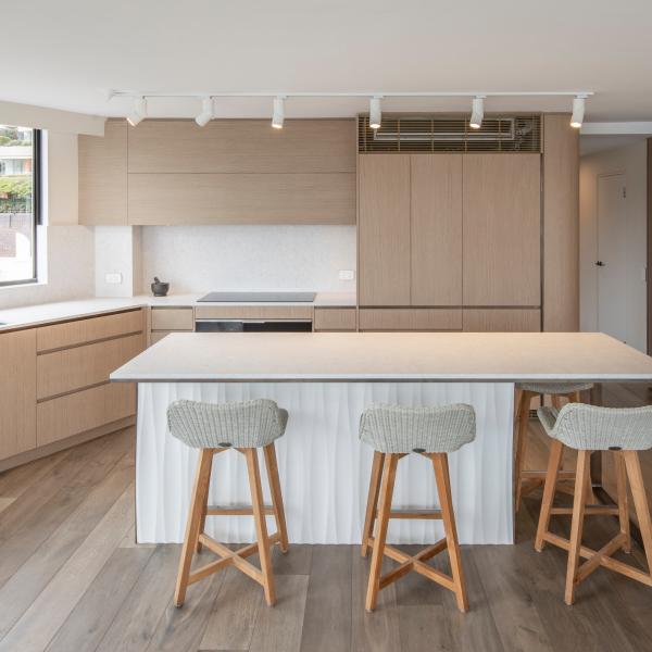 Handless Light White Wood Veneer Kitchen Cabinet Storage Cabinets