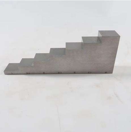 Bloc d'essai en 7 étapes en acier 1018 épaisseur 5 mm 12,5 mm 20 mm 27,5 mm 35 mm 42,5 mm 50 mm