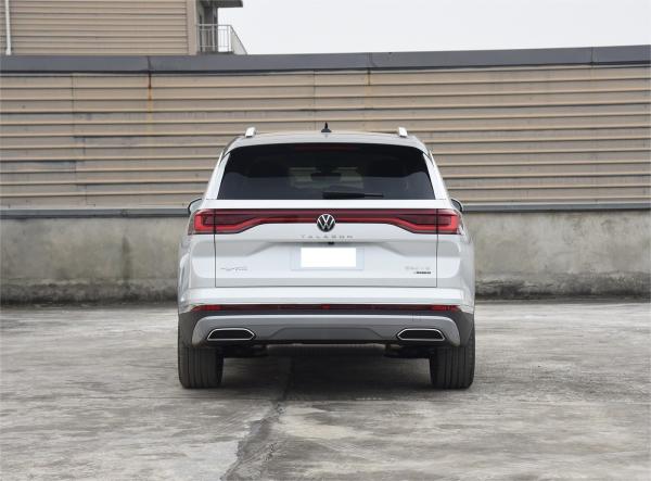 VW Talagon Pro Edition Four Wheel Drive SUV With Spacious Interior