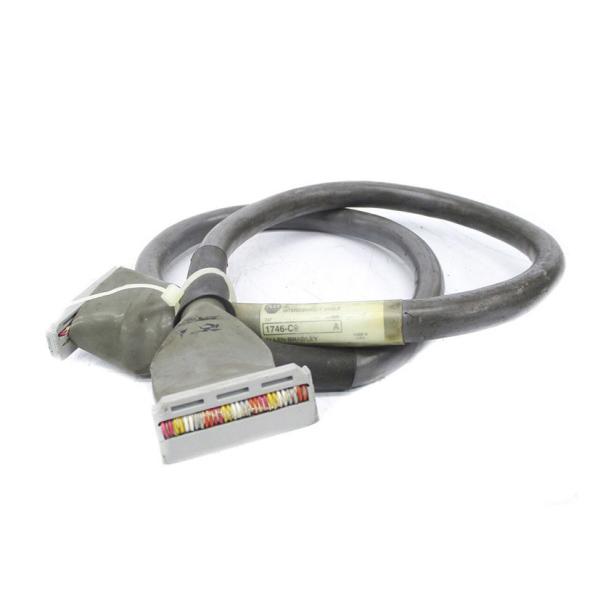 Ален-Брэдли 1746-C9, кабель соединения шасси SLC 500, 3 фута (0,91 метра)