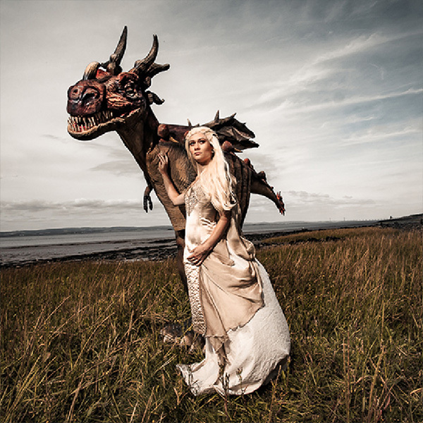 Customized Smoking Robotic Dragon Costume 4 Meter Long Manual Operated