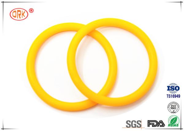 FKM 70 Fuel Resistant O Rings High Fluorine Grades For Low Compression Set