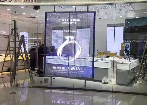 3.91mm Transparent Glass LED Display 2000cd For Specialty Stores