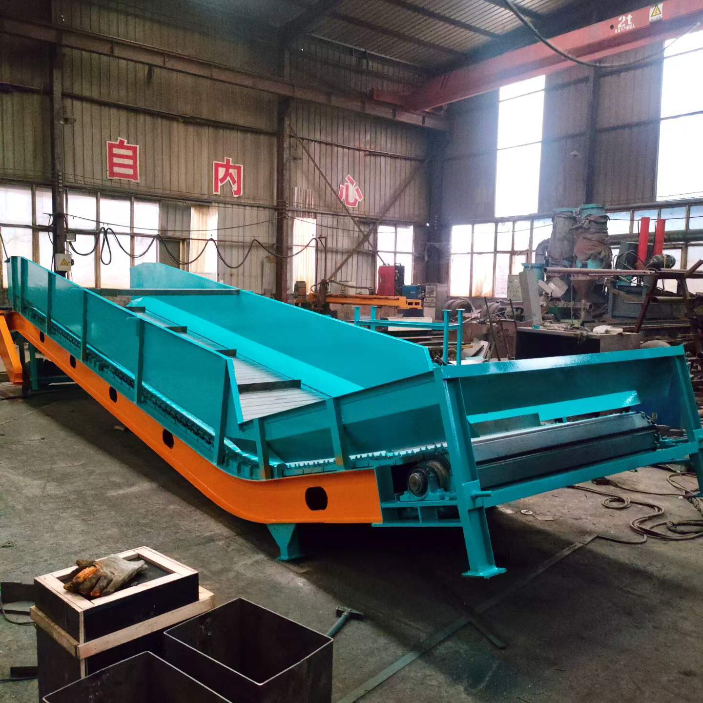 Adjustable Bale Length Vertical Paper Baler Automatic Tension System For Waste Paper Recycling