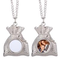 Collier personnalisé en métal sur mesure