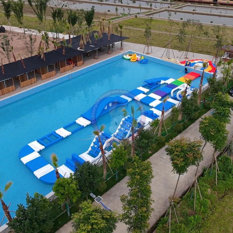 Custom Inflatable Pool Obstacle Course With Floating Platforms Climbing Areas And Balance Modules for Swimming Pool Events