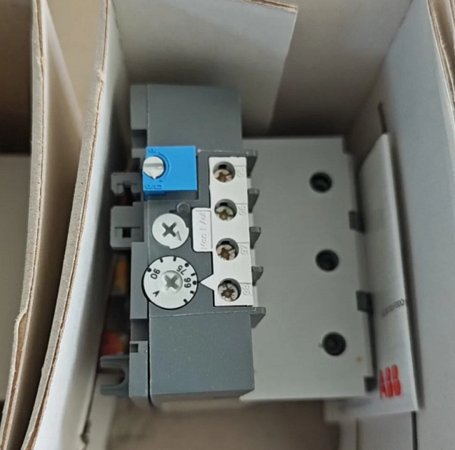 TA110DU ABB Thermal Overload Relay 69-105A Motor Protection Relay for Industrial Motor Control and Circuit Protection