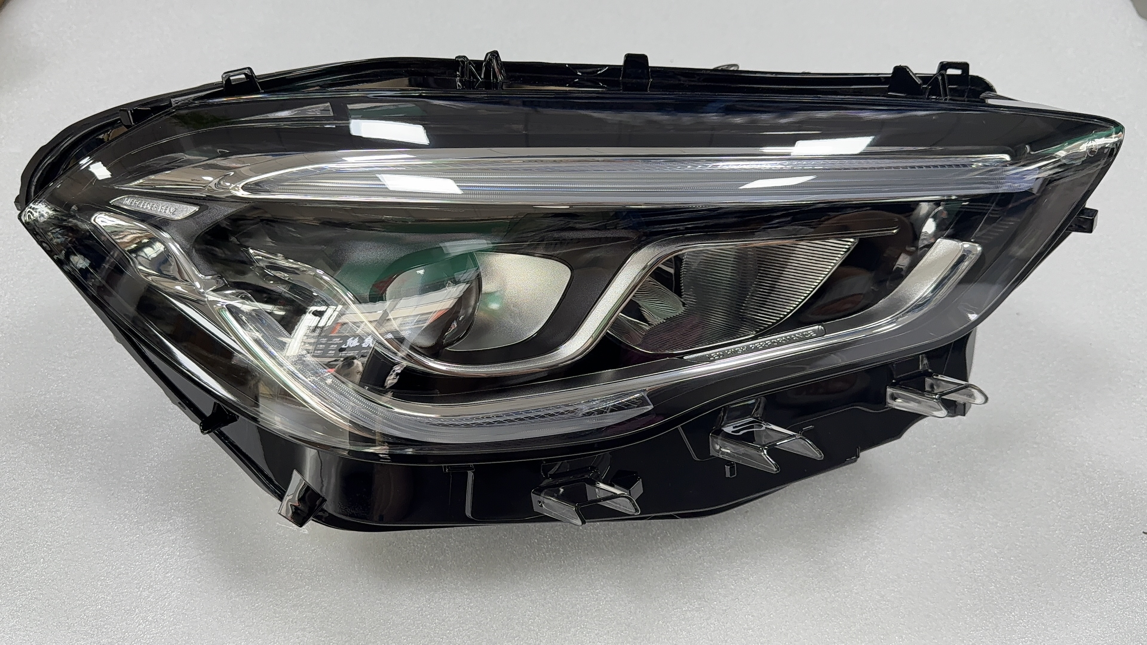 2020- 2024  GLA X247 old model right headlight part number: A247903200