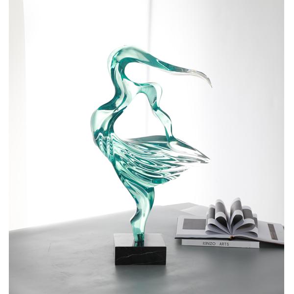 Customize decorative PMMA acrylic resin sculpture crafts for arts gallery
