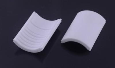 Produits en aluminium adaptés aux composants résistants à la corrosion et aux températures élevées