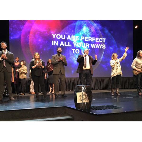 Dust Proof Indoor Led Screen Rental , Stage Clear Led Display For Church