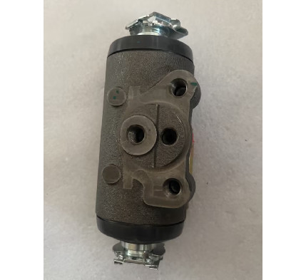 Pour les véhicules à moteur à combustion interne, le régulateur doit être équipé d'un système de freinage à combustion interne.