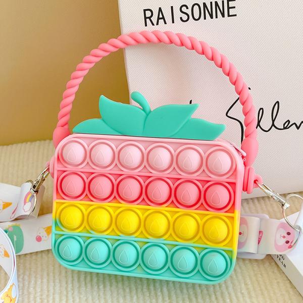 Bpa Бесплатный мультфильм Силиконовый карандаш для детей Рамочная сумка кроссбоди Сумка Рождественские подарки День рождения Карандашная сумка