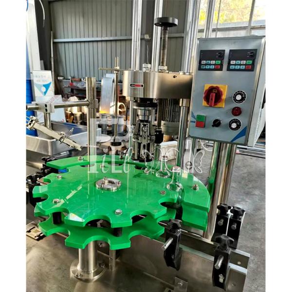 Linha de alumínio carbonatada automática da bebida do tampão da garrafa de vidro da máquina de enchimento 2L da bebida 1500BPH