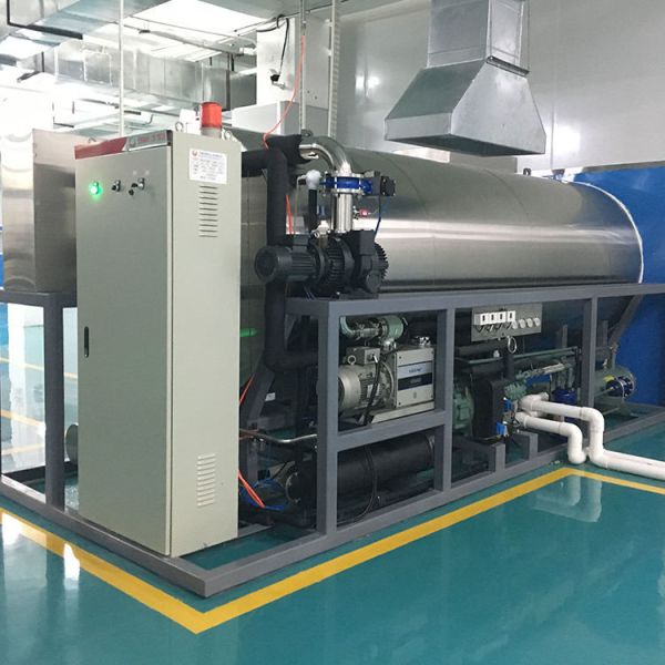 Professional 15 kg/batch Freeze Dryer with 70 mm Shelf Spacing and Touch Screen Operation for Industrial Food Processing