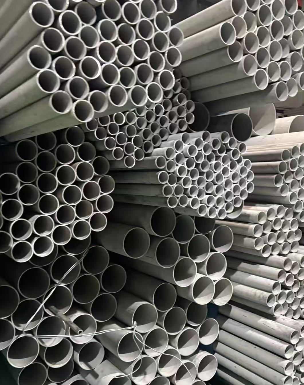 310S, 309S, 253MA, S30815, S31008... Heat-resistant seamless pipes are used for high-temperature strength and oxidation resistance, coking resistance... in fields such as energy and chemical industry,