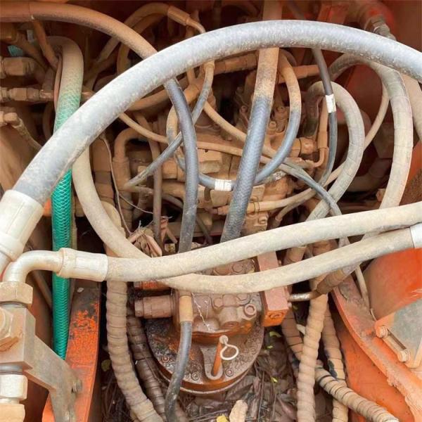 Excavateur Doosan DX150LC 2020 d'une capacité de 15 tonnes et du type moteur DB 58 T en provenance de Corée