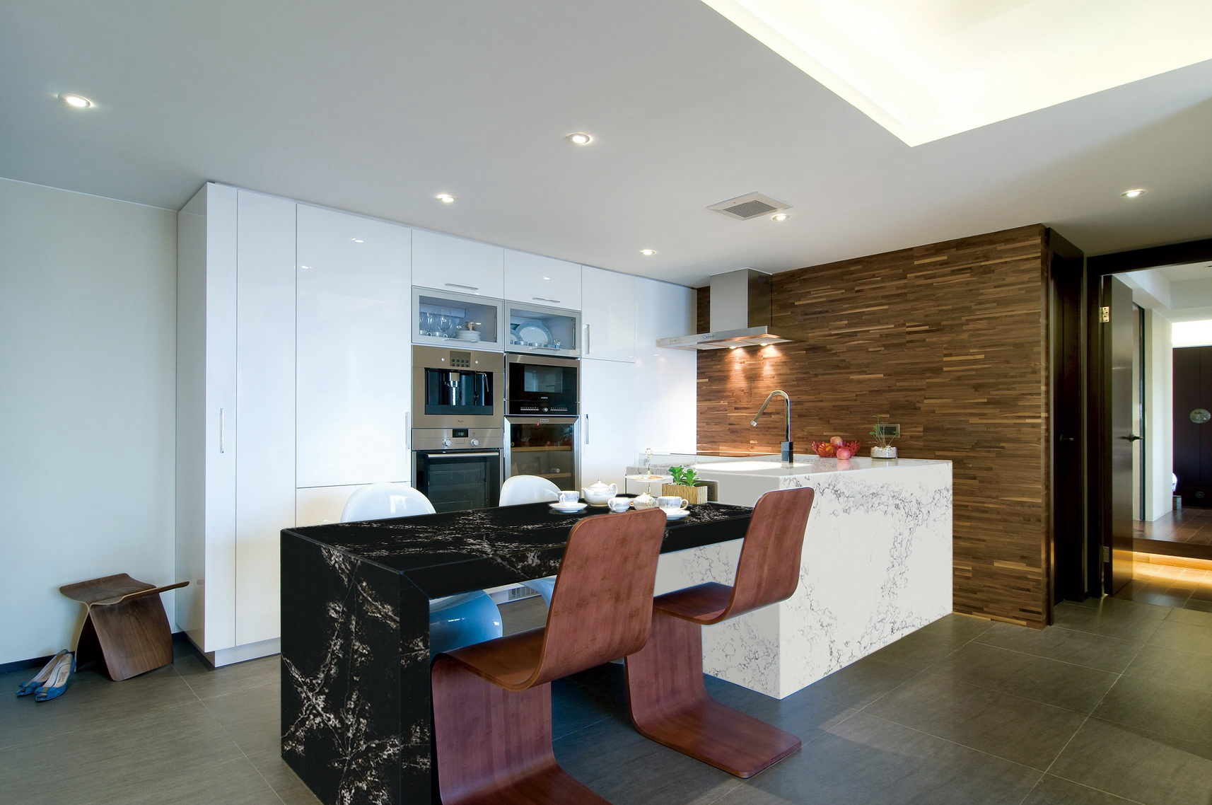 Черный Countertop кухни кварца Calacata искусственный с когерентный смотреть мрамора картины