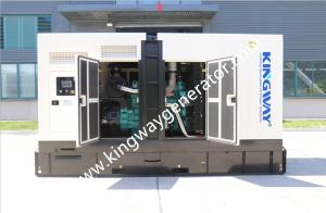 Gerador diesel silencioso de Cummins da colocação em contentores de 750KVA 600KW