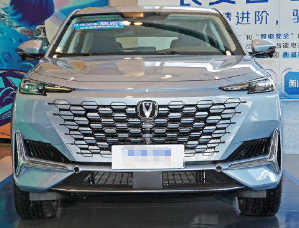 Средний размер 2023 Changan UNI-K умный электрический IDD 1.5T 135km Zhiku PHEV SUV