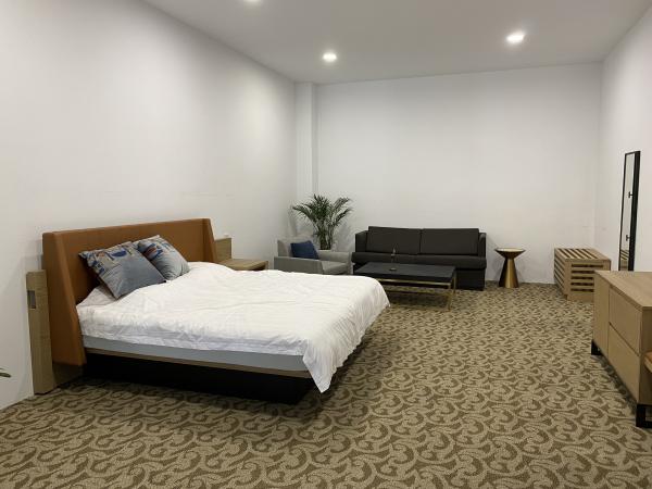 Customized Hotel Furniture Sets Include Platform Headboard Table Sofa Modern