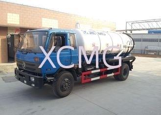 Low Oil Consumption Special Purpose Vehicles , Vaccum Septic Pump Truck For Drainage And Suction