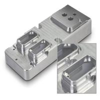 Pièces détachées usinées CNC sur mesure à 5 axes Composants de boîtiers complexes en aluminium