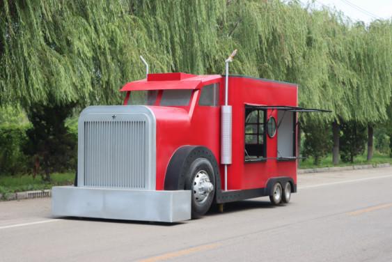Gasoline Powered Retro Mobile Diner with Multiple People Capacity