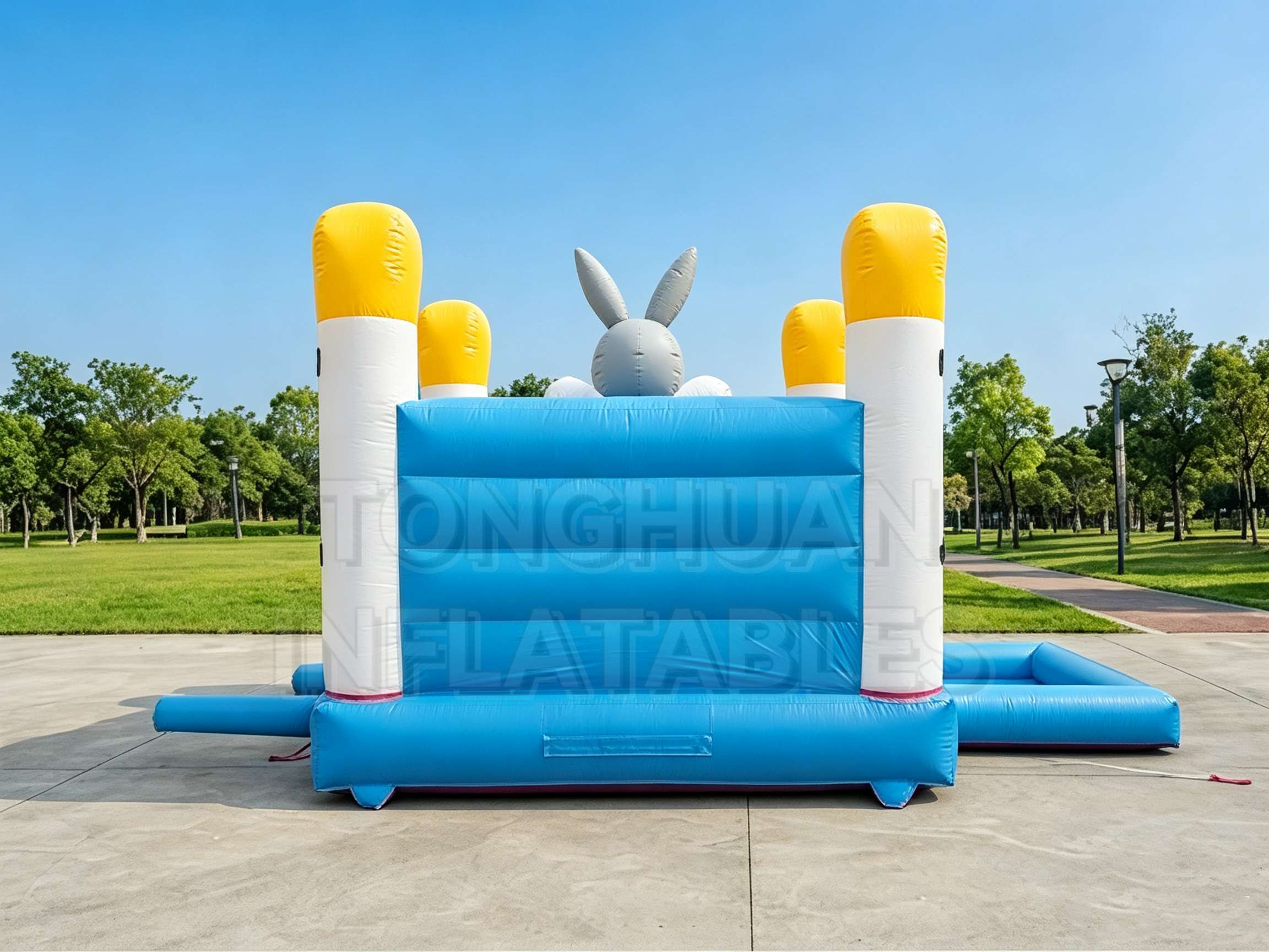 Rabbit Theme Inflatable Bouncer with Cartoon Bunny Head and Bright Colors for Kids Parties Schools and Rentals