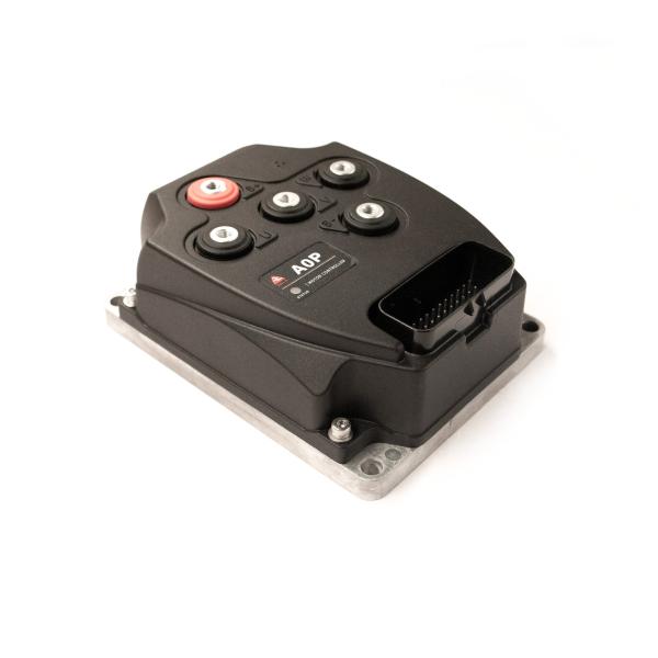 ACIM/PMSM/IPM Motor Type PMSM Motor Controller with Output Options 350A/400A/450A/550A and Insulation Resistance 10MΩ