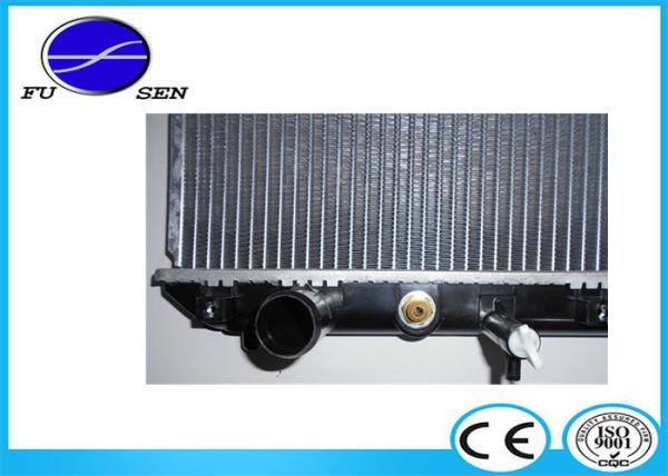 LEXUS 95-99 RX300 Advance Auto Radiator , Auto Parts Radiator Aluminum Core Material